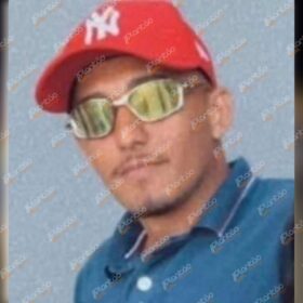 Jovem é executado com vários tiros na garagem de casa na madrugada deste sábado Foto 2 Fotos de Jovem é executado com vários tiros na garagem de casa na madrugada deste sábado