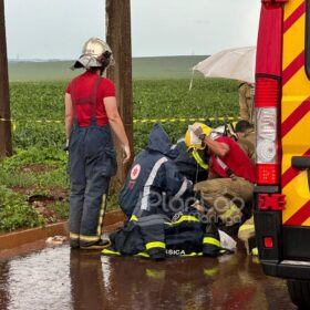 Jovem morre em acidente a caminho do cemitério em Sarandi Foto 4 Fotos de Jovem morre em acidente a caminho do cemitério em Sarandi