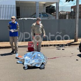 Jovem trabalhador morre após acidente de moto em Maringá Foto 21 Fotos de Jovem trabalhador morre após acidente de moto em Maringá