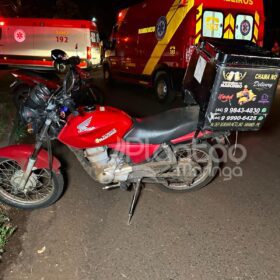 Homem morre após passar mal e bater moto contra poste em Sarandi Foto 1 Fotos de Homem morre após passar mal e bater moto contra poste em Sarandi