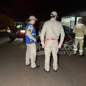 Homem morre após passar mal e bater moto contra poste em Sarandi Foto 7 Fotos de Homem morre após passar mal e bater moto contra poste em Sarandi