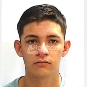 Jovem é executado com mais de 20 tiros em Maringá Foto 2 Fotos de Jovem é executado com mais de 20 tiros em Maringá