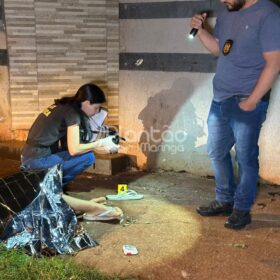 Jovem é executado com mais de 20 tiros em Maringá Foto 19 Fotos de Jovem é executado com mais de 20 tiros em Maringá