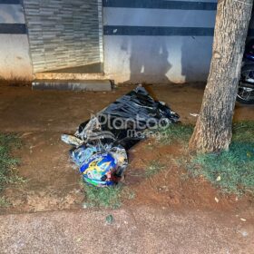 Jovem é executado com mais de 20 tiros em Maringá Foto 3 Fotos de Jovem é executado com mais de 20 tiros em Maringá
