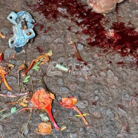 Jovem é executado com mais de 20 tiros em Maringá Foto 9 Fotos de Jovem é executado com mais de 20 tiros em Maringá
