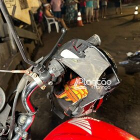 Motociclista é intubado após bater em caminhão em Maringá Foto 6 Fotos de Motociclista é intubado após bater em caminhão em Maringá