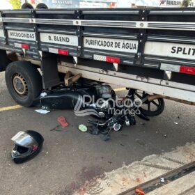 Motociclista sofre ferimentos grave após bater moto e cair embaixo de caminhão em Maringá Foto 7 Fotos de Motociclista sofre ferimentos grave após bater moto e cair embaixo de caminhão em Maringá