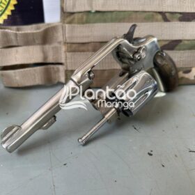 Polícia Militar prende traficante e apreende carros roubados, armas e drogas em Maringá Foto 17 Fotos de Polícia Militar prende traficante e apreende carros roubados, armas e drogas em Maringá