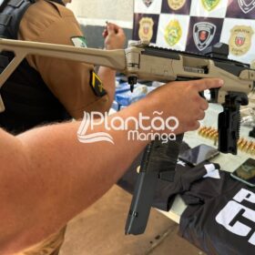 Polícia Militar prende traficante e apreende carros roubados, armas e drogas em Maringá Foto 7 Fotos de Polícia Militar prende traficante e apreende carros roubados, armas e drogas em Maringá