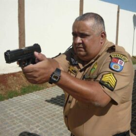 Sargento aposentado que matou ex-mulher em Marialva é internado em estado grave após tentar contra a própria vida Foto 5 Fotos de Sargento aposentado que matou ex-mulher em Marialva é internado em estado grave após tentar contra a própria vida