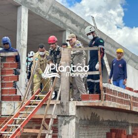 Trabalhador fica ferido ao cair em laje de construção em Maringá Foto 8 Fotos de Trabalhador fica ferido ao cair em laje de construção em Maringá