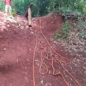 Adolescente morre afogado em córrego próximo ao Bosque II, em Maringá Foto 5 Fotos de Adolescente morre afogado em córrego próximo ao Bosque II, em Maringá