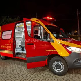 Homem é intubado após ser esfaqueado na Praça Souza Naves, em Maringá Foto 6 Fotos de Homem é intubado após ser esfaqueado na Praça Souza Naves, em Maringá