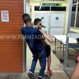 Jovem é baleado em frente à casa da mãe em Maringá Foto 5 Fotos de Jovem é baleado em frente à casa da mãe em Maringá