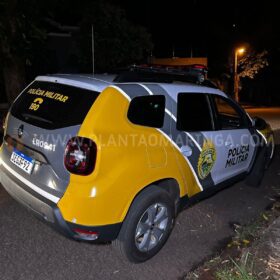 Mulher é agredida por ex-companheiro com golpe de facão na cabeça em Maringá Foto 4 Fotos de Mulher é agredida por ex-companheiro com golpe de facão na cabeça em Maringá