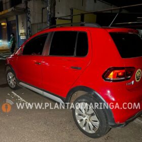 Mulher fica ferida após bater moto em carro estacionado em Maringá Foto 1 Fotos de Mulher fica ferida após bater moto em carro estacionado em Maringá