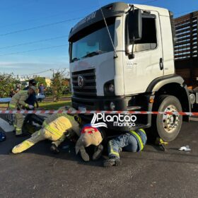 Mulher vai parar embaixo de caminhão após acidente em Maringá Foto 14 Fotos de Mulher vai parar embaixo de caminhão após acidente em Maringá