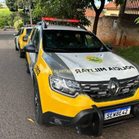 Homem é encontrado morto e com marcas de tiros dentro da própria casa em Maringá Foto 5 Fotos de Homem é encontrado morto e com marcas de tiros dentro da própria casa em Maringá