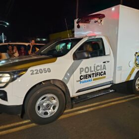 Homem é executado com 25 tiros dentro de carro em Sarandi Foto 14 Fotos de Homem é executado com 25 tiros dentro de carro em Sarandi
