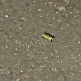 Homem é executado com 25 tiros dentro de carro em Sarandi Foto 24 Fotos de Homem é executado com 25 tiros dentro de carro em Sarandi