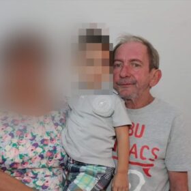 Idoso de 72 anos morre após cair da escada em Maringá Foto 2 Fotos de Idoso de 72 anos morre após cair da escada em Maringá