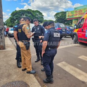 Jovem é executado e duas pessoas são baleadas em ataque a oficina de motos em Sarandi Foto 18 Fotos de Jovem é executado e duas pessoas são baleadas em ataque a oficina de motos em Sarandi