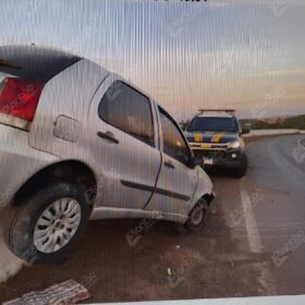 Ladrão sofre acidente e carro roubado fica ‘pendurado’ em viaduto de Maringá Foto 3 Fotos de Ladrão sofre acidente e carro roubado fica ‘pendurado’ em viaduto de Maringá
