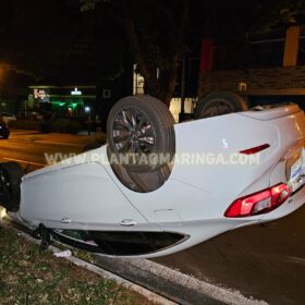 Motorista com suspeita de estar embriagado é preso com arma de fogo após causar acidente em Maringá Foto 3 Fotos de Motorista com suspeita de estar embriagado é preso com arma de fogo após causar acidente em Maringá