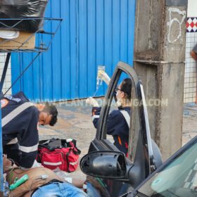 Motorista é agredido e vai parar na UTI após briga de trânsito em Maringá Foto 7 Fotos de Motorista é agredido e vai parar na UTI após briga de trânsito em Maringá