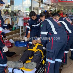 Câmera de segurança flagra momento em que homem é esfaqueado por colega de trabalho, em Maringá. Foto 6 Fotos de Câmera de segurança flagra momento em que homem é esfaqueado por colega de trabalho, em Maringá.
