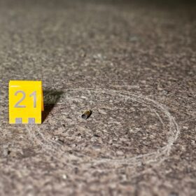 Ciclista é atropelado e executado com 26 tiros, em Sarandi Foto 8 Fotos de Ciclista é atropelado e executado com 26 tiros, em Sarandi