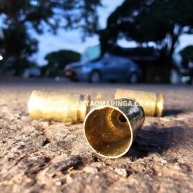 Homem é executado e moça baleada em ataque na saída de tabacaria em Sarandi Foto 6 Fotos de Homem é executado e moça baleada em ataque na saída de tabacaria em Sarandi