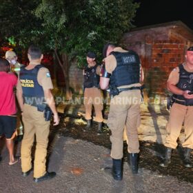 Idosa de 63 anos é baleada em atentado em Sarandi; alvo seria o filho, diz polícia Foto 2 Fotos de Idosa de 63 anos é baleada em atentado em Sarandi; alvo seria o filho, diz polícia