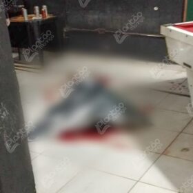 Fotos de Jovem é executado a tiros enquanto jogava sinuca em uma conveniência, em Maringá