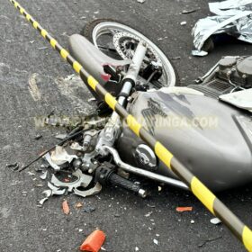 Moça de 21 anos morre em acidente de trânsito a caminho do trabalho Foto 10 Fotos de Moça de 21 anos morre em acidente de trânsito a caminho do trabalho