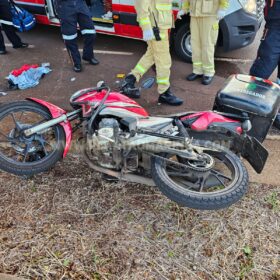 Motociclista fica gravemente ferido após bater em árvore em Maringá Foto 5 Fotos de Motociclista fica gravemente ferido após bater em árvore em Maringá