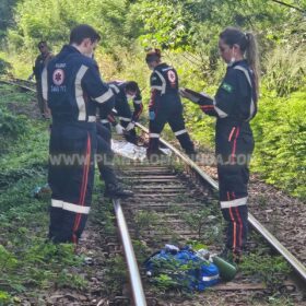 Mulher encontrada morta na linha do trem em Sarandi é identificada Foto 5 Fotos de Mulher encontrada morta na linha do trem em Sarandi é identificada