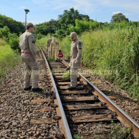 Mulher encontrada morta na linha do trem em Sarandi é identificada Foto 4 Fotos de Mulher encontrada morta na linha do trem em Sarandi é identificada