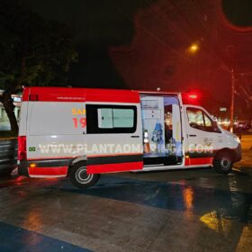 Mulher é intubada após ser atropelada por caminhão em Maringá Foto 1 Fotos de Mulher é intubada após ser atropelada por caminhão em Maringá