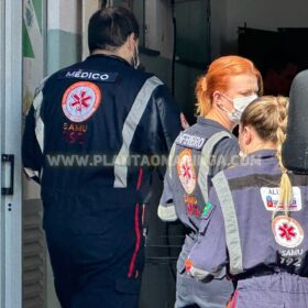 Três pessoas foram baleadas após um ataque a tiros em uma borracharia em Sarandi Foto 3 Fotos de Três pessoas foram baleadas após um ataque a tiros em uma borracharia em Sarandi