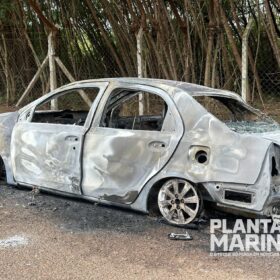 Assassinos se passam por policiais, invadem casa e matam homem em Maringá Foto 1 Fotos de Assassinos se passam por policiais, invadem casa e matam homem em Maringá