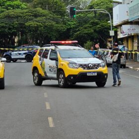 Câmera registra funcionário de supermercado sendo executado na frente do trabalho em Sarandi Foto 9 Fotos de Câmera registra funcionário de supermercado sendo executado na frente do trabalho em Sarandi