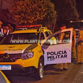 Criminosos invadem residência e executam jovem em Maringá Foto 5 Fotos de Criminosos invadem residência e executam jovem em Maringá
