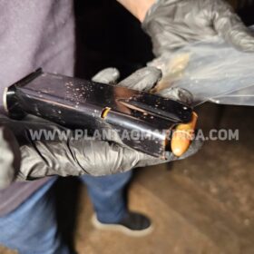 Homem é baleado em atentado a tiros em bar na cidade de Sarandi Foto 13 Fotos de Homem é baleado em atentado a tiros em bar na cidade de Sarandi