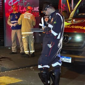 Mestre de obras é morto com mais de 10 facadas após briga de bar em Sarandi Foto 16 Fotos de Mestre de obras é morto com mais de 10 facadas após briga de bar em Sarandi