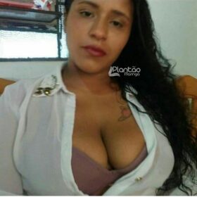 Mulher é encontrada morta caída ao lado de motocicleta com marca de tiro no pescoço Foto 11 Fotos de Mulher é encontrada morta caída ao lado de motocicleta com marca de tiro no pescoço
