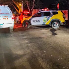 Mulher é presa após esfaquear e deixar homem em estado grave em Maringá Foto 4 Fotos de Mulher é presa após esfaquear e deixar homem em estado grave em Maringá