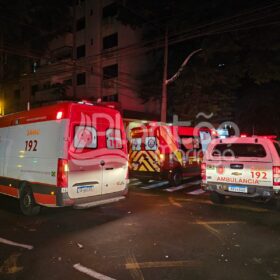Dois jovens são intubados após colisão entre motos em Maringá Foto 8 Fotos de Dois jovens são intubados após colisão entre motos em Maringá