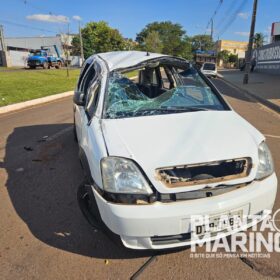 Vídeo mostra carro capotando diversas vezes após colisão em Maringá Foto 3 Fotos de Vídeo mostra carro capotando diversas vezes após colisão em Maringá