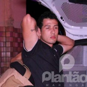 Homem com tornozeleira eletrônica é preso após realizar disparos de arma de fogo em Maringá Foto 5 Fotos de Homem com tornozeleira eletrônica é preso após realizar disparos de arma de fogo em Maringá